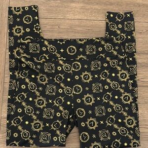 Harry Potter Black and Gold Spell Leggings